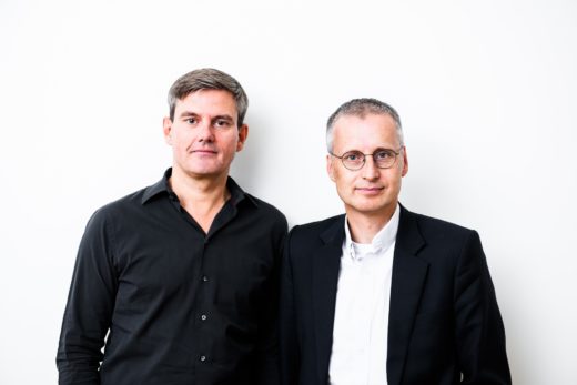 Thomas Ramge (l.) ist Sachbuchautor und Journalist sowie Research Fellow am Weizenbaum-Institut für vernetzte Gesellschaft. Viktor Mayer-Schönberger ist Jurist, lehrte an der Harvard Kennedy School und ist derzeit am Oxford Internet Institute tätig. Foto: Peter Van Heesen