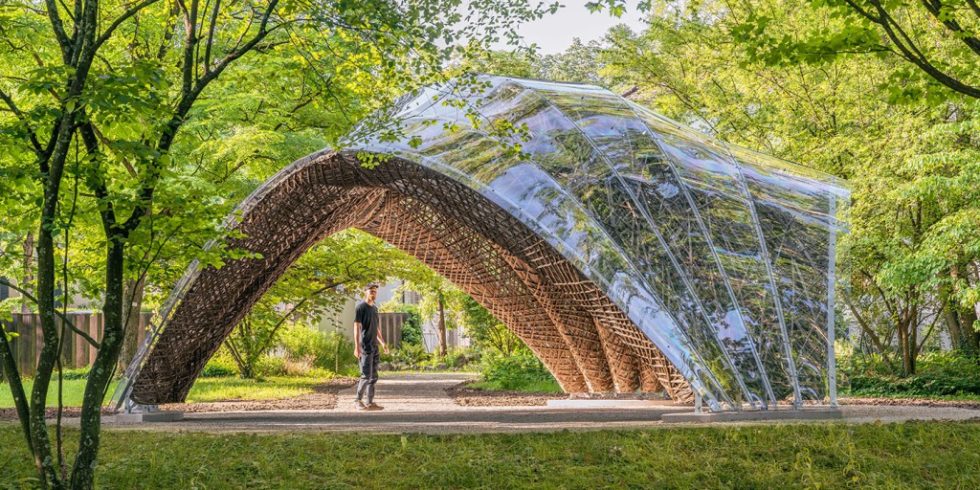 Der „livMats Pavillon“ im Botanischen Garten der Universität Freiburg entstand aus Naturfasern. Foto: IntCDC, Universität Stuttgart / Robert Faulkner 