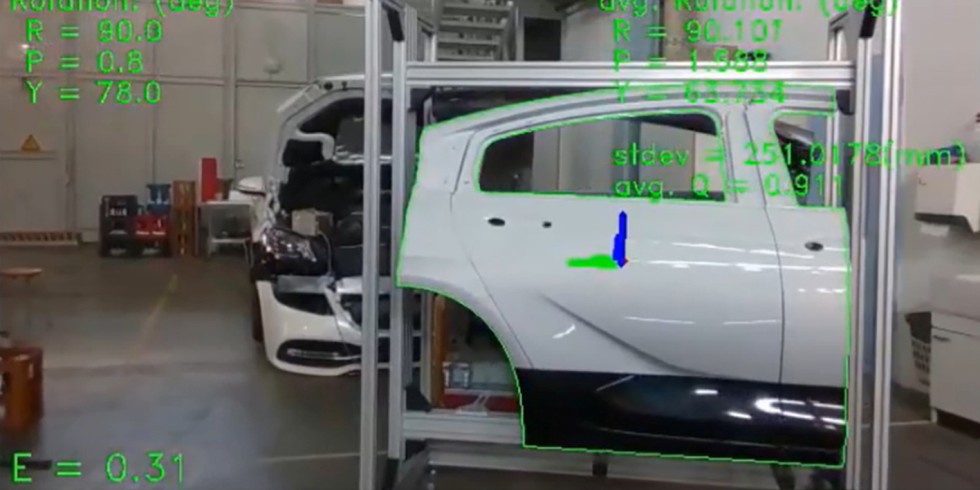 Diverse Aufgaben in der Automobilproduktion wie die Inspektion von Spaltmaßen und der Bündigkeit von unlackierten oder lackierten Karosserieteilen lassen sich jetzt ohne menschlichen Bediener bewältigen. Foto: Zeiss 