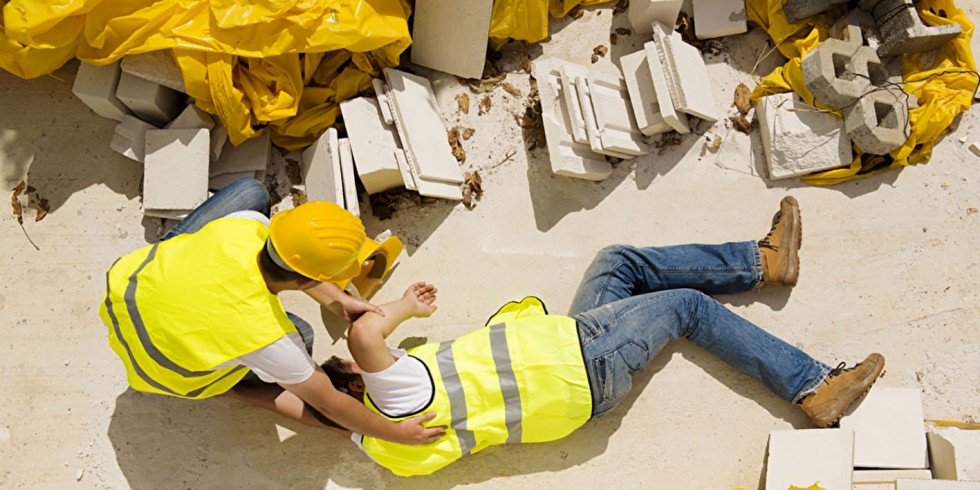 Unfälle am Bau: Die IG Bau sieht besorgniserregende Entwicklung beim Arbeitsschutz. Foto: PantherMedia / halfpoint