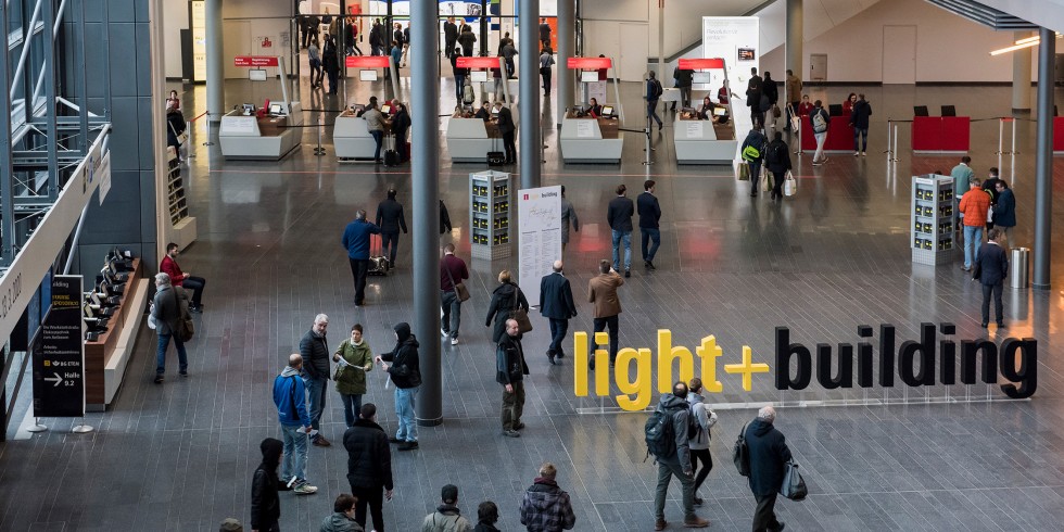 Die Light+Building 2022 soll nun erst vom 2. bis zum 6. Oktober stattfinden. Foto: Messe Frankfurt Exhibition GmbH/ Petra Welzel