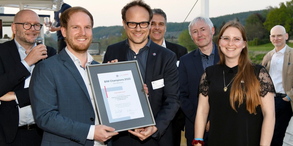 BIM-Champions: Der Sonderpreis ging an die Solibri Dach GmbH für die Digitalisierungslösung der Musterbauordnung. Foto: Henrik Andree / BuildingSmart