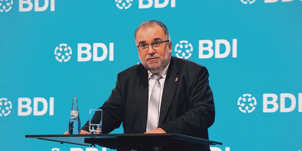 BDI-Präsident Siegfried Russwurm sieht Flüssigerdgas als wichtige Brückentechnologie. Foto: M. Ciupek