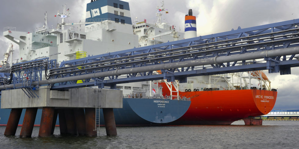 Schwimmende LNG-Terminals sollen Deutschland unabhängig von russischem Gas machen. Foto: Höegh LNG