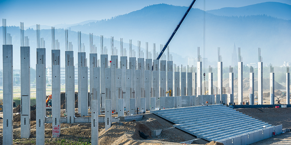 Neues Stadion für Fußball-Bundesligisten SC Freiburg  mit Schraubverbindungen für Fertigteilkonstruktionen realisiert