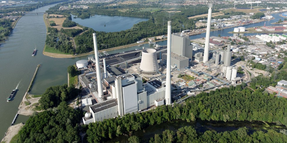Die EnBW Energie Baden-Württemberg AG wird bis spätestens Mitte 2022 den Block 7 des Rheinhafen-Dampfkraftwerks (RDK) zur Stilllegung anmelden und damit den bisherigen Ausstieg aus der Kohle fortsetzen. Foto: EnBW/Daniel Meier