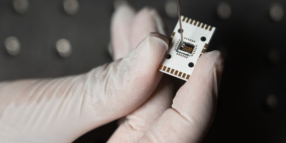 Sensortechnik: Dieses Chemielabor passt auf einen Chip