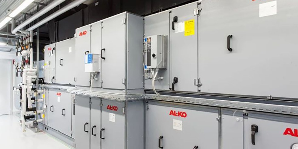 Die Lüftungsgeräte-Baureihe AT4 von AL-KO lässt sich dank ihres Baukastensystems an unterschiedlichste Anwendungen anpassen – mithilfe der AL-KO AIRCLOUD. Foto: AL-KO