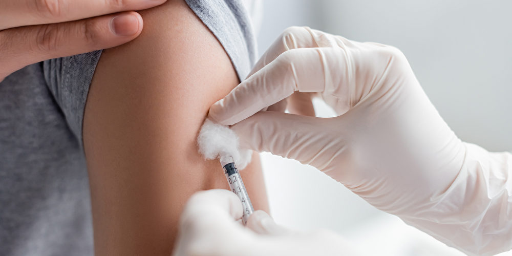Covid-19-Impfstoff gegen Omikron: die wichtigsten Fakten