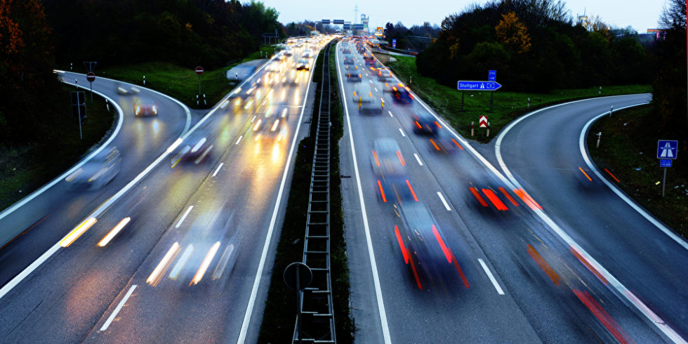 Autos hohe Geschwindigkeit