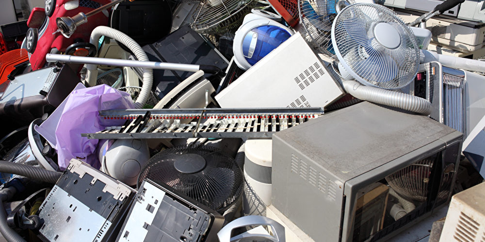 Wo Kann Man Elektroschrott Abgeben Wer Elektroschrott richtig entsorgt, unterstützt das Recycling