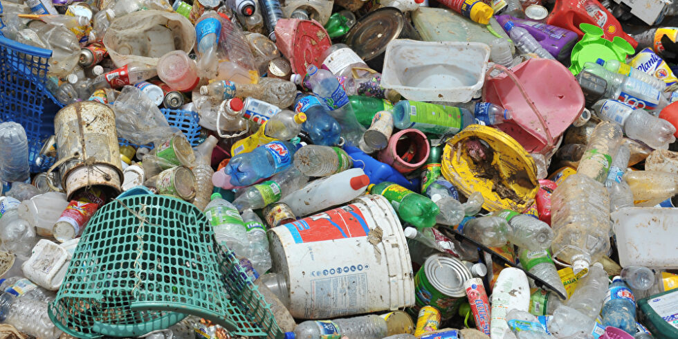 Kunststoffabfälle und Recycling