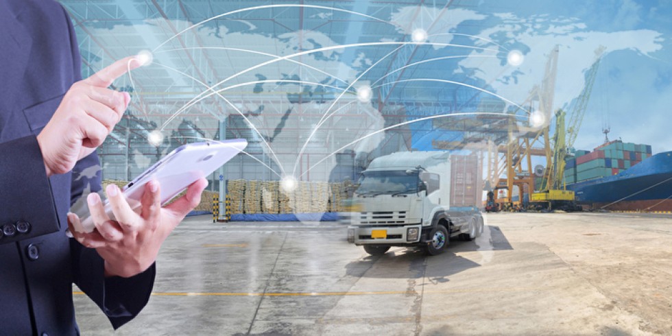 Was wird 2023 für die Logistik bringen? Experten halten Themen wie die Modernisierung der IT, das Setzen von nachhaltigen Klimazielen sowie den Einsatz von Automatisierung und KI in der Logistik  für essenziell. Foto: PantherMedia/komonrat