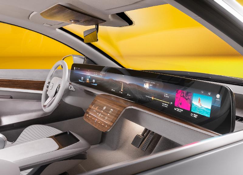 Mehr Displays im Auto