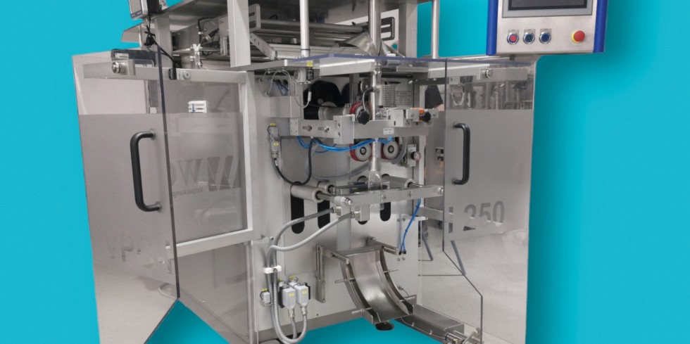 Die neue Schlauchbeutelmaschine VPC-H 250 der Wolf Verpackungsmaschinen GmbH – ausgerüstet mit neuester Sicherheitstechnik von Schmersal. Foto: Schmersal