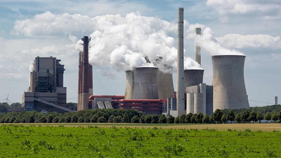 Kohlekraftwerk nahe des Braunkohletagebaus Garzweiler in Nordrhein-Westfalen. Foto: PantherMedia/kruwt
