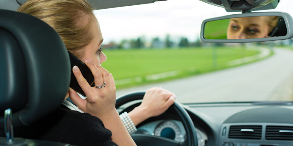 Telefonieren im Auto