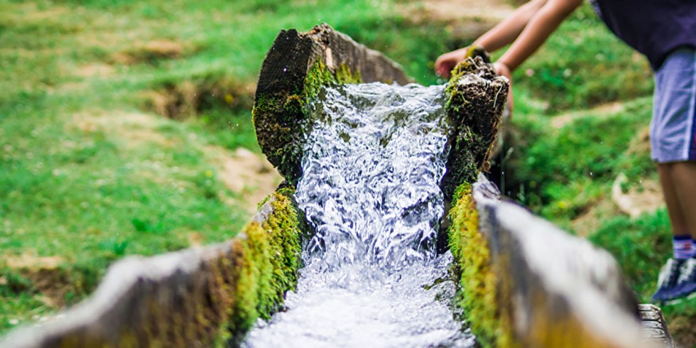 Klares sauberes Quellwasser gibt es nur noch in wenigen Gegenden. Gegen Glyphosatverschmutzung wurden jetzt neue Filter entwickelt. Foto: PantherMedia / Piermichele Malucchi