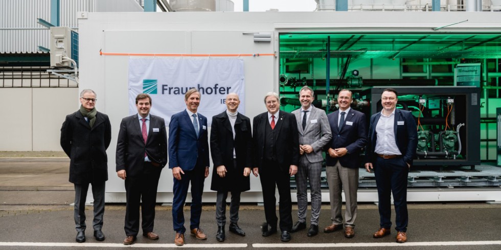 Eröffnung der ersten Forschungs- und Erprobungsanlage für Großwärmepumpen der Megawatt-Klasse. Foto: Christiane Schleifenbaum/Fraunhofer IEG