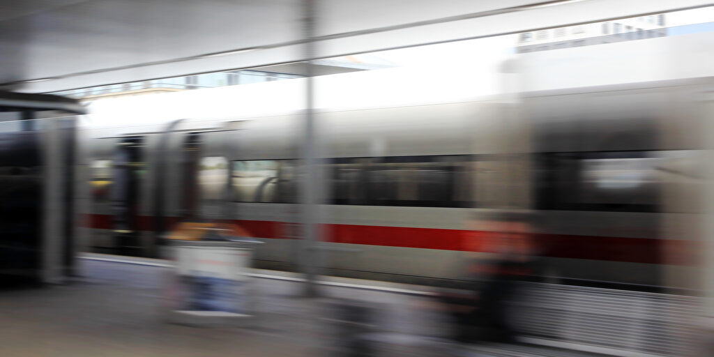 Deutsche Bahn will Handy-Empfang durch Laserbehandlung verbessern