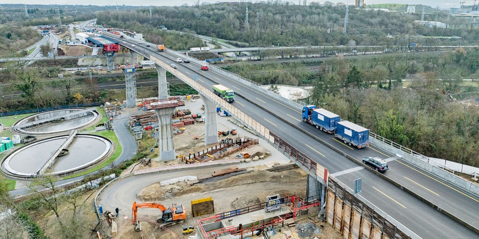 Das Projekt Salzbachtalbrücke erfordert ein nahtloses Ineinandergreifen der Kompetenzen von Ingenieur-, Stahl- und Spezialtiefbau. Foto: Porr
