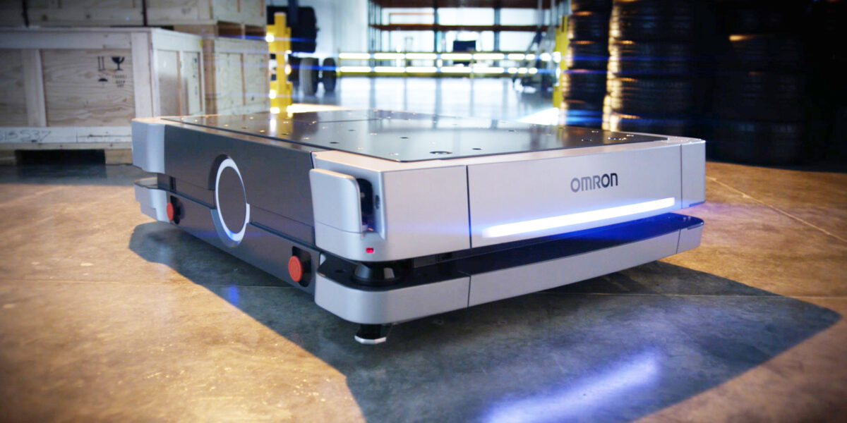 Der mobile Roboter „HD-1500“ ist für den Einsatz in modernen Lagersystemen konzipiert, in denen autonome Materialtransporte zu bewältigen sind. Foto: Omron