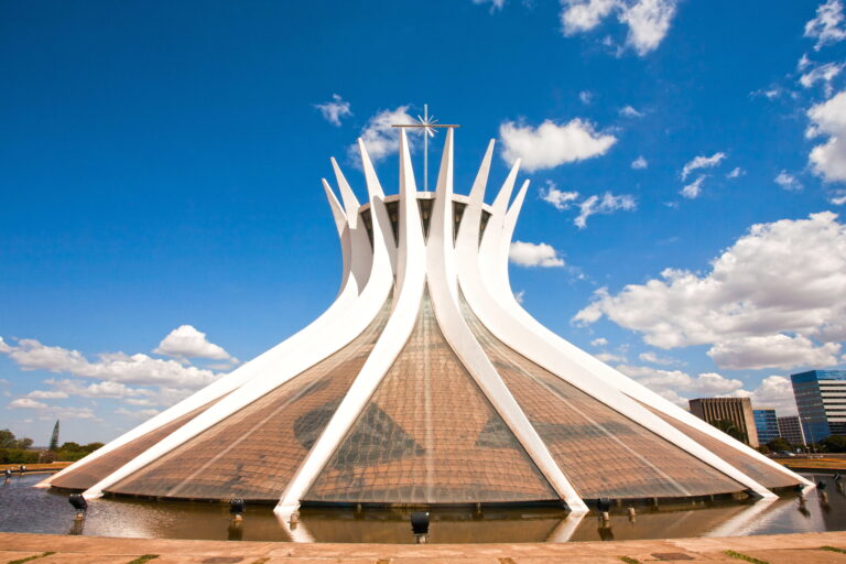 Kathedrale Metropolitana Nossa Senhora Aparecida von Brasilia.Foto: PantherMedia / Franck Camhi