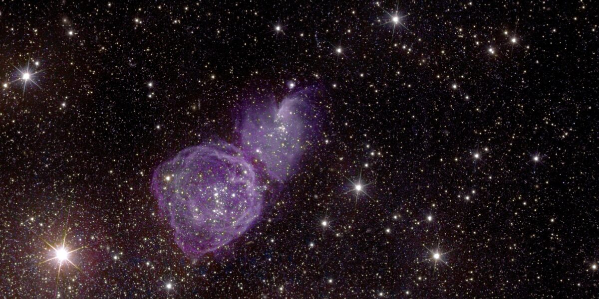 Irreguläre Galaxie NGC 6822: Solche kleinen und wenig geordnet erscheinenden Galaxien sind Bausteine, aus denen sich größere Galaxien zusammensetzen. Auch in der Nähe der Milchstraße verbleiben einige irreguläre Galaxien. NGC 6822 ist die erste dieser Zwergengalaxien, die Euclid in den Blick genommen hat. Foto: ESA/Euclid/Euclid Consortium/NASA, image processing by J.-C. Cuillandre (CEA Paris-Saclay), G. Anselmi 