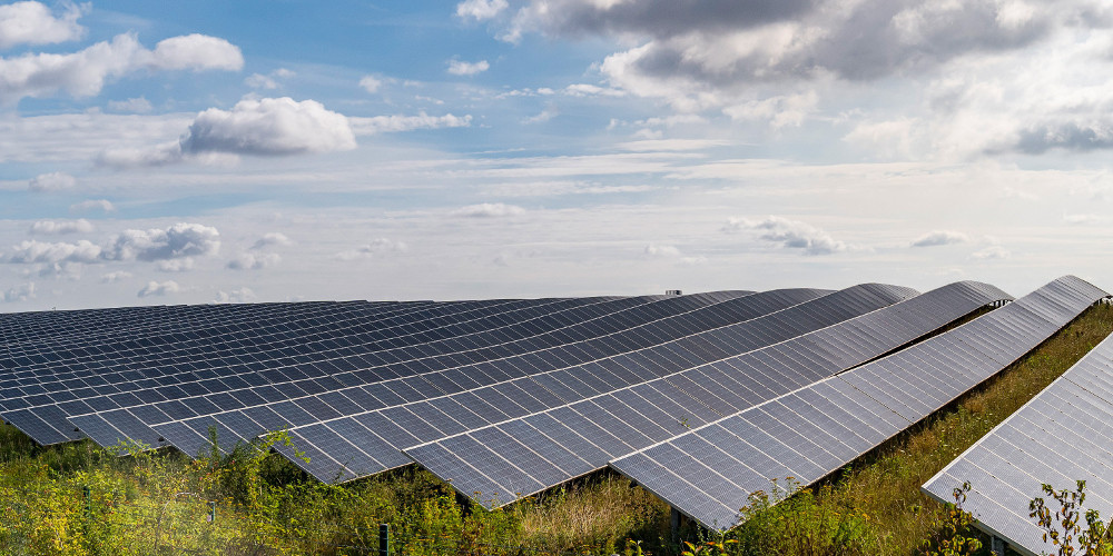 Solarmodule benötigen einen ewigen Kreislauf der Wiederverwertung