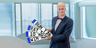 Prof. Dr. Ralf Borchert mit Autokennzeichen