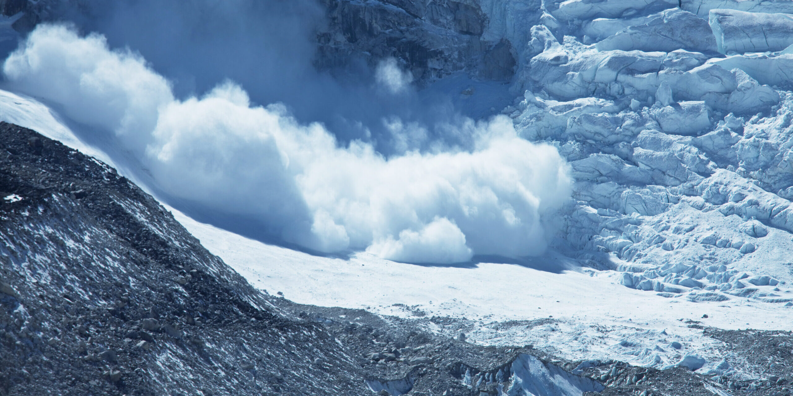 Klimawandel in den Alpen: Mehr nasse Lawinen, weniger trockene