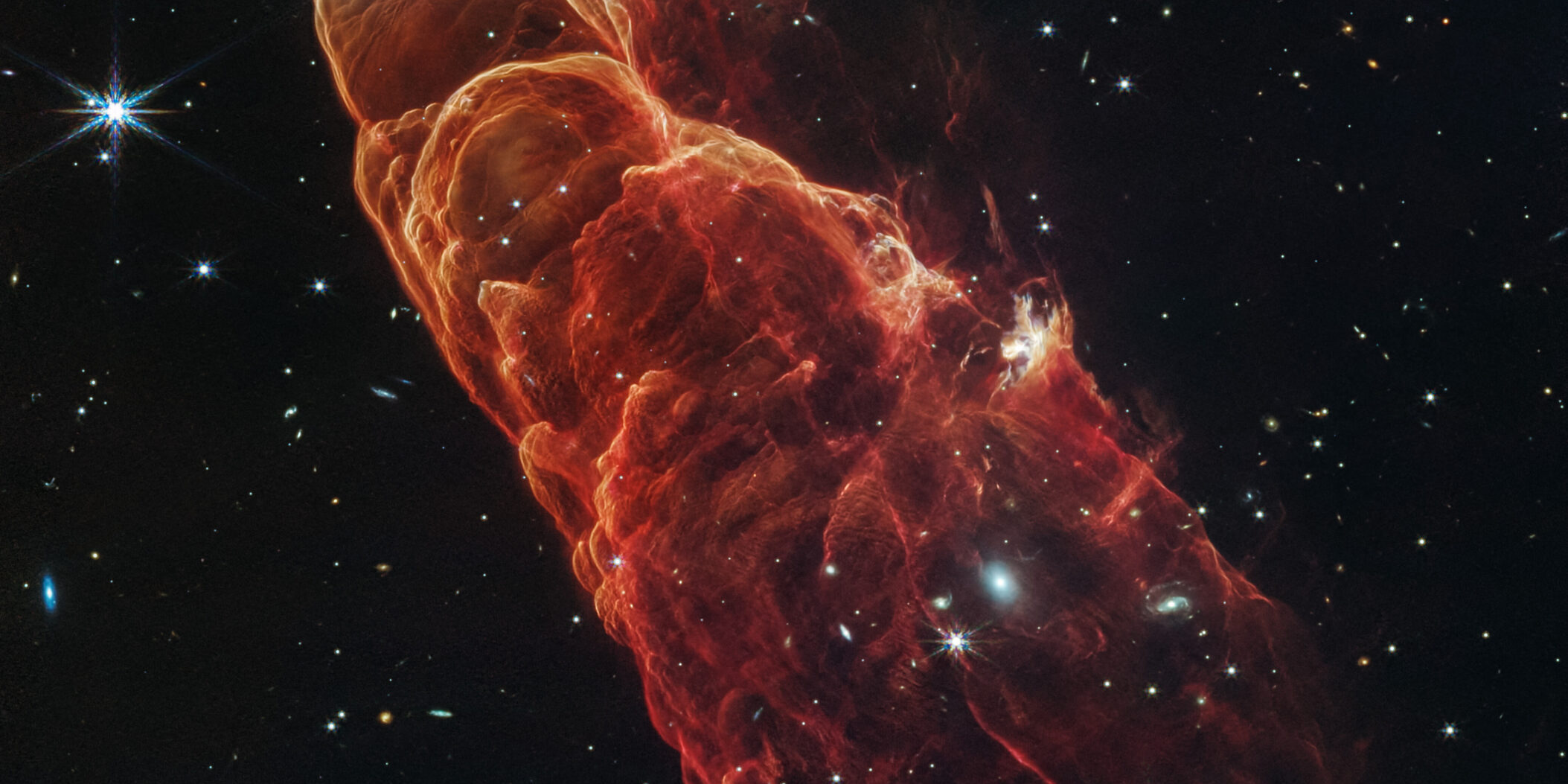 Galaxie statt Gas: Webb entlarvt den „kosmischen Tornado“