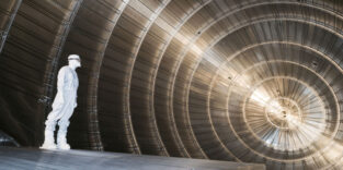 Blick ins Innere des KATRIN-Hauptspektrometers