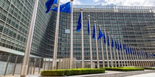 PantherMedia B65401353