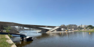 Abriss der Carolabrücke in Dresden