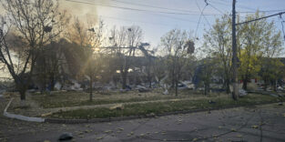 Russian airstrikes hit central Kherson