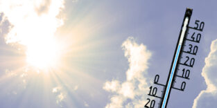 Ein Thermometer in direkter Sonnenstrahlung.