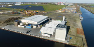 Alkmaar, Nordholland, die Niederlande, 5. November 2024: CO2-Reinigungsprojekt Anlage.