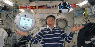 Roboter Cimon und Int Ball 2 auf der ISS