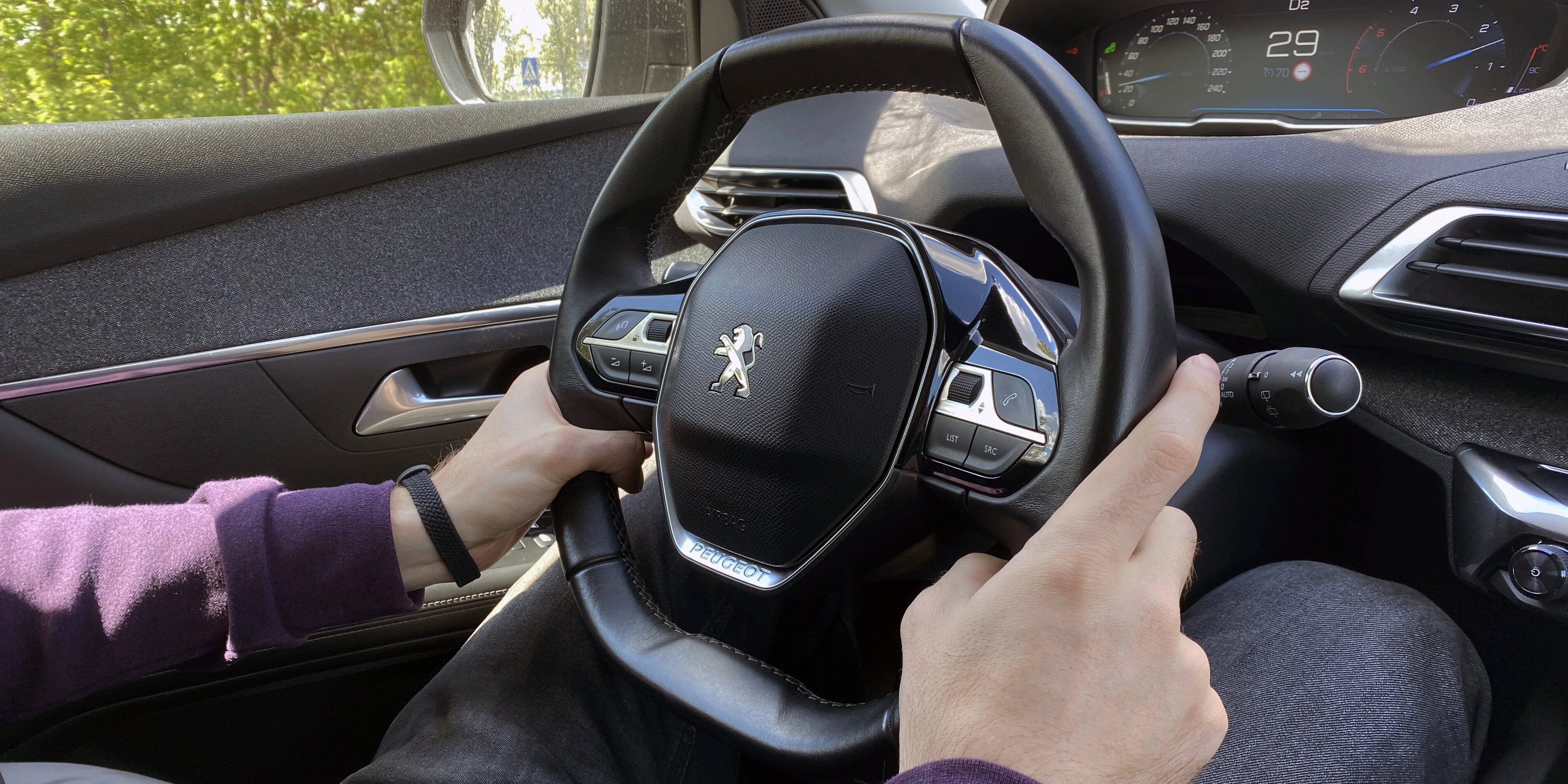 Opel, Citroën, Peugot: Stellantis ruft 140.000 Diesel zurück