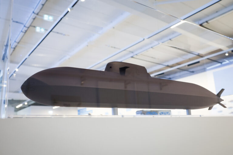 Ein U-Boot Modell der HDW Class 212CD