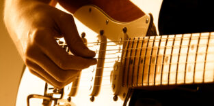 schwingende Gitarrensaite