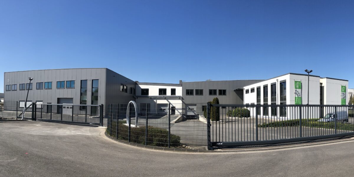 Ehrgeizige Mission: Der Dortmunder Firmensitz von KIS Antriebstechnik soll bis 2027 nahezu vollständig energieautark werden. Foto: KIS GmbH