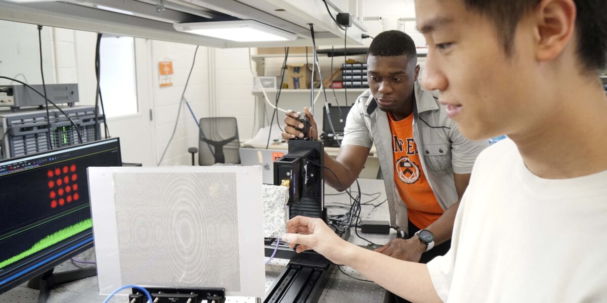 Die Forscher verwendeten eine speziell entwickelte Metasurface, um die Übertragungen zu lenken