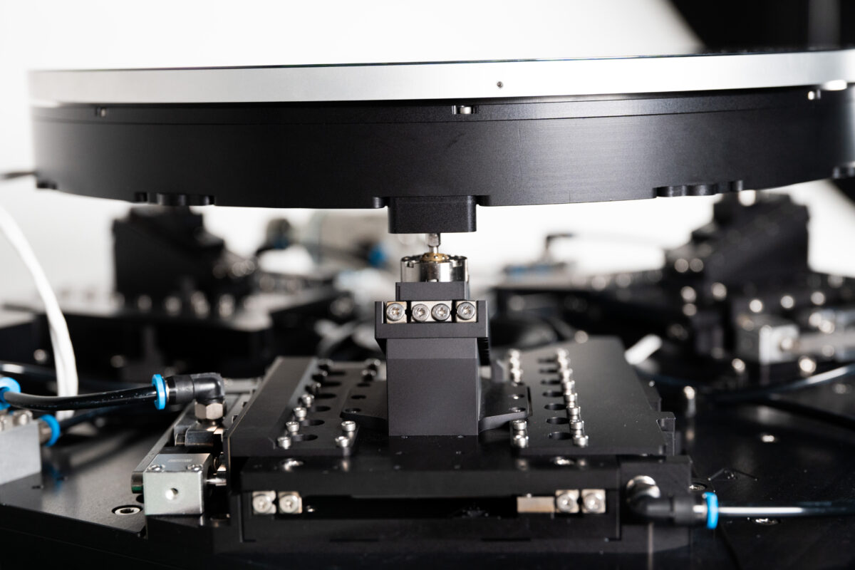 Perfektion in Bewegung: SmarAct High-End-Motion-Systeme setzen neue Maßstäbe in der additiven Fertigung. Foto: © SmarAct GmbH