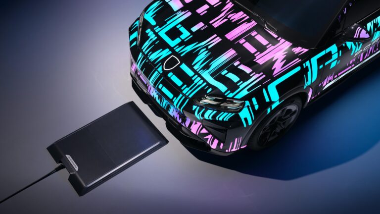 Porsche Cayenne kabellos laden