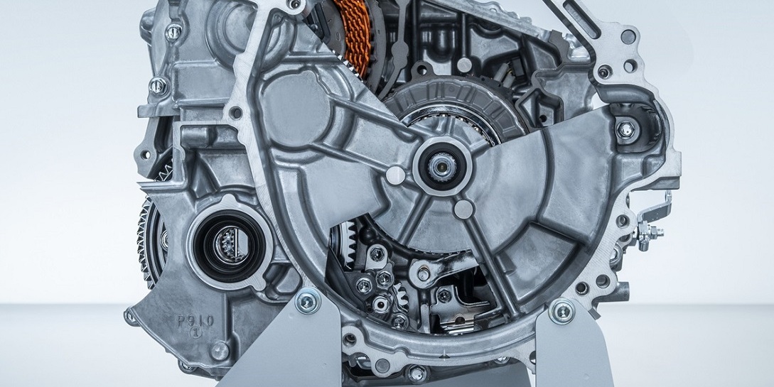 Der Schlüssel zum Erfolg liegt im Werkstoff L-40: Das additiv gefertigte Aluminium-Druckguss-Werkzeug ist ein Teil des Werkzeugs für das Getriebegehäuse des Toyota Yaris Hybridfahrzeugs. Foto: Toyota Europe