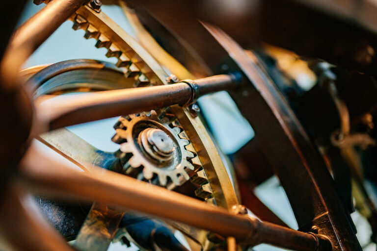 Detailaufnahme des Vorgeleges mit Ritzel 