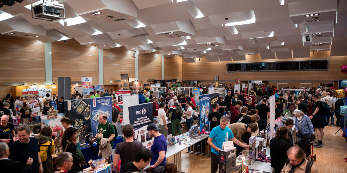 Die Gewinner des Deutschen Spiele Preises 2025 stehen fest: Technik- und Forschungswelten dominieren die besten Brettspiele des Jahres. 
Foto: picture alliance/dpa/Fabian Strauch