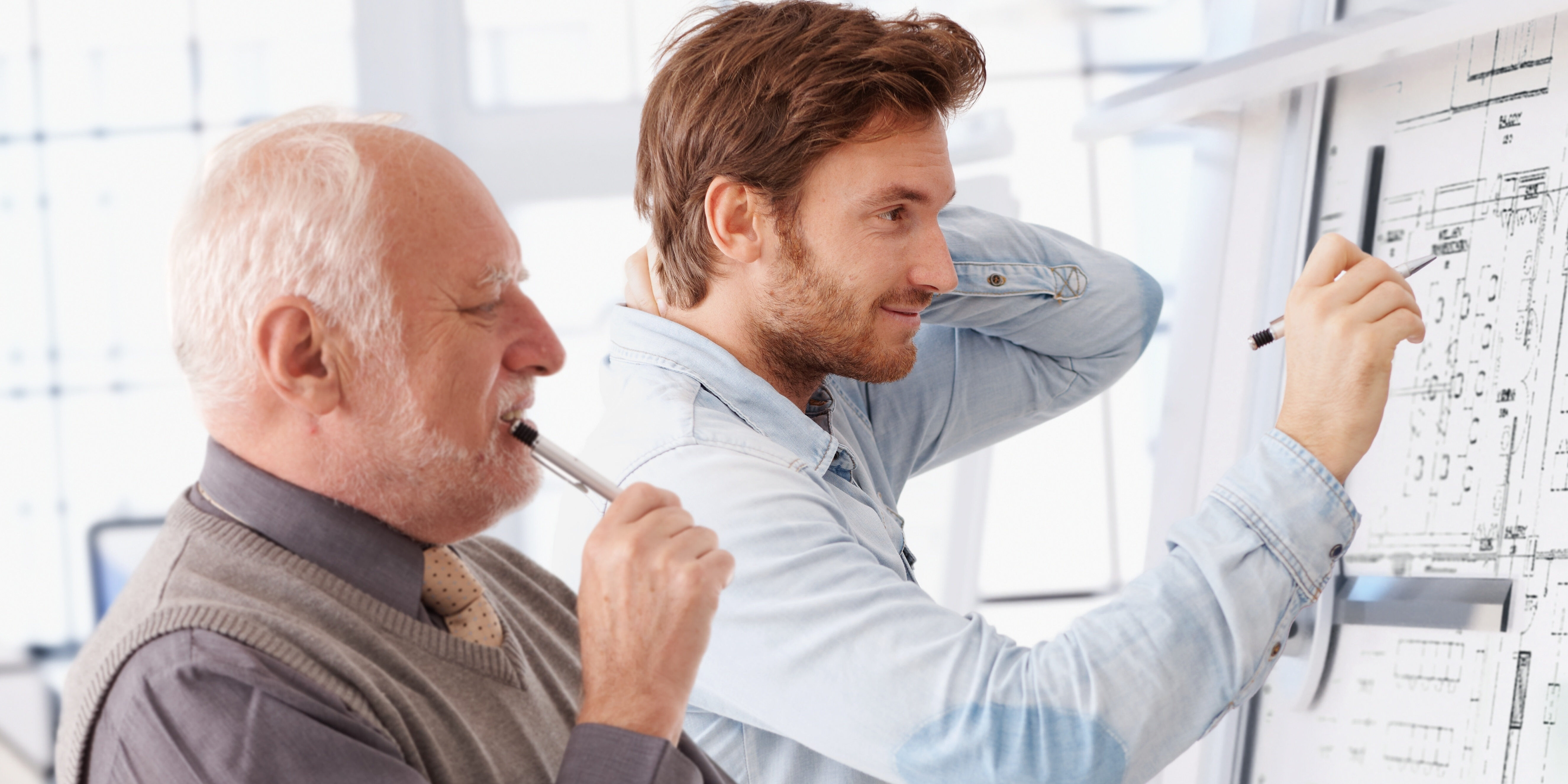 Arbeiten nach der Rente: Chancen, Zahlen, Risiken